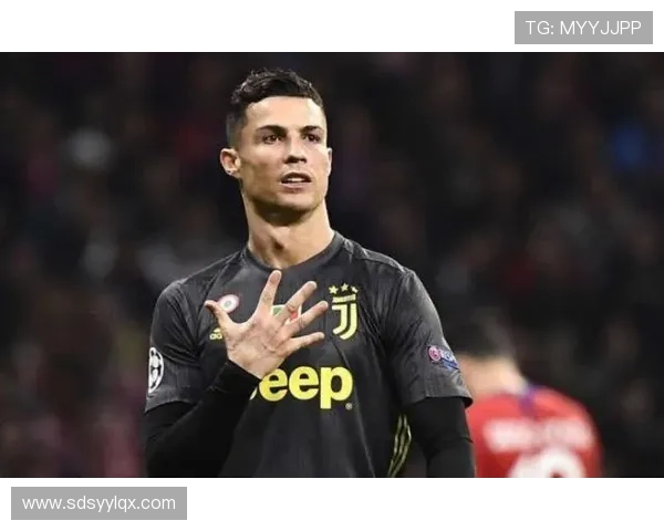 C罗长子随皇马U16开启青训之路 C罗长子随皇马U16开启青训之路